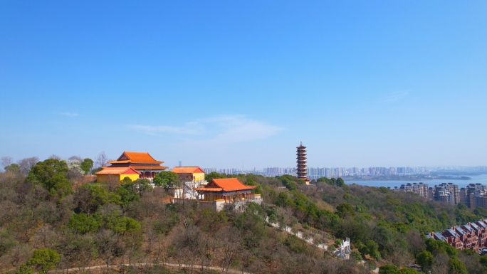 湖南岳阳圣安古寺历史人文航拍4K