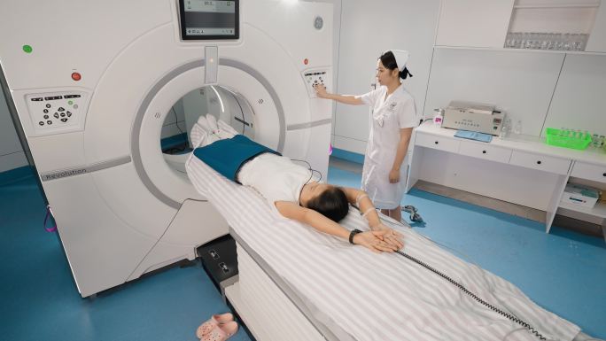 CT扫描 体检 医疗设备