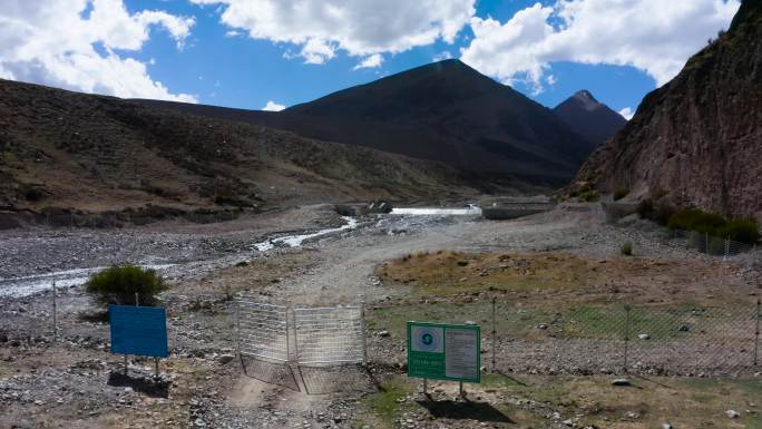 山谷饮用水源 西藏一级水资源 高原水体
