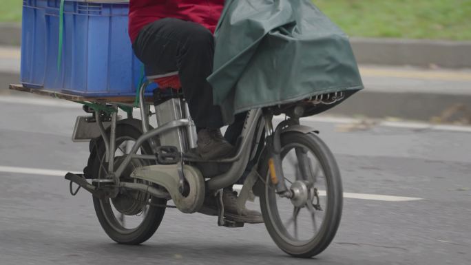 坐车 好冷 降温 开始降温 美团 外卖