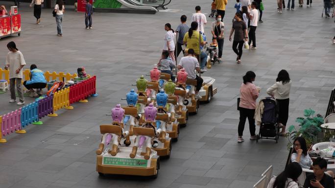 深圳龙华商业中心