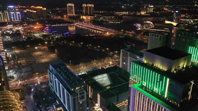 航拍扬州明月湖 京华城商圈夜景