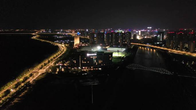 南京长江之舟夜景
