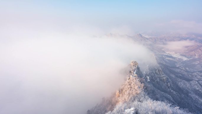 北京箭扣长城冬季雪景日落云海延时3