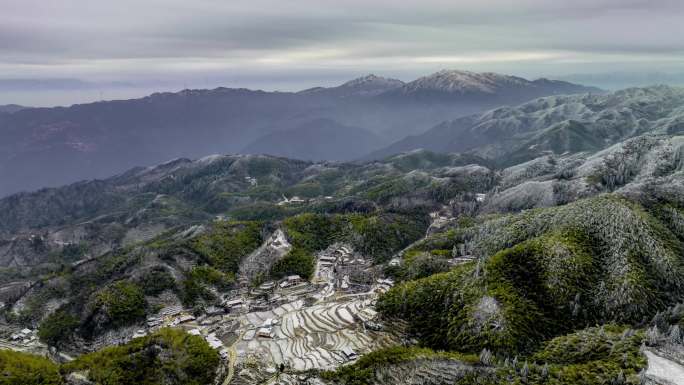 4K延时航拍桂林资源十里平坦云海雪景