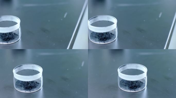 【4K】锂电池正极原材料黑色粉末实验样本