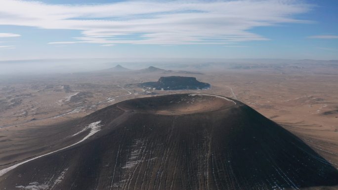 4k航拍内蒙古乌兰哈达火山地质公园