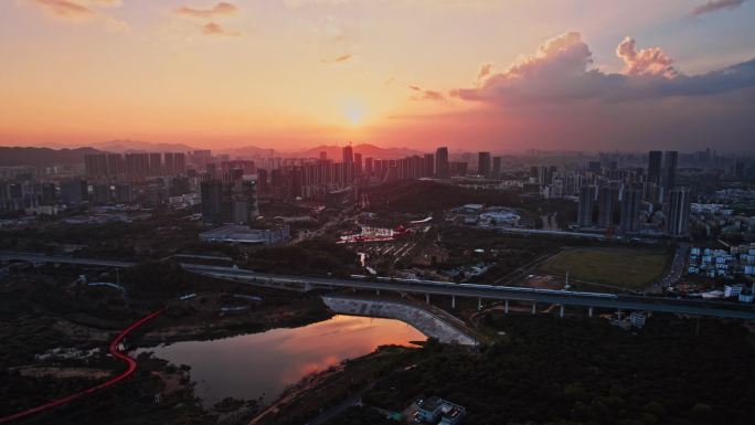 4K航拍深圳光明虹桥公园日落夜景