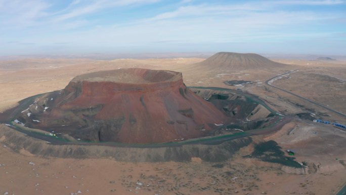 4k航拍内蒙古乌兰哈达火山地质公园