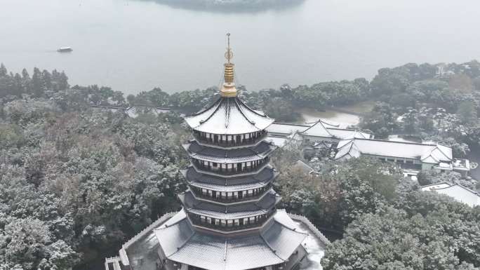 4K杭州西湖雷峰塔雪景航拍