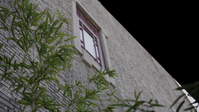 竹叶窗户青砖