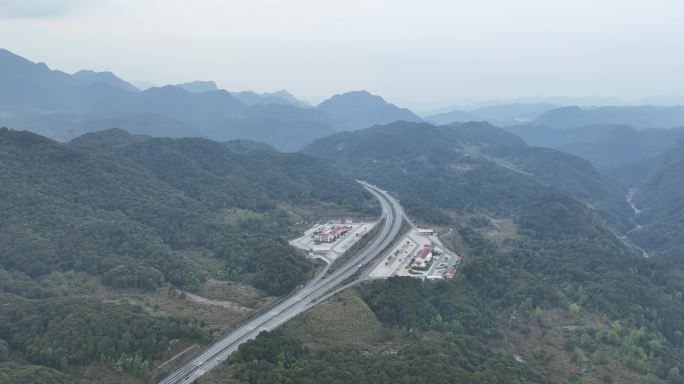 菜溪岩服务区航拍甬莞高速公路服务区