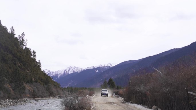 保持热爱 奔赴山海 追寻 祖国山川