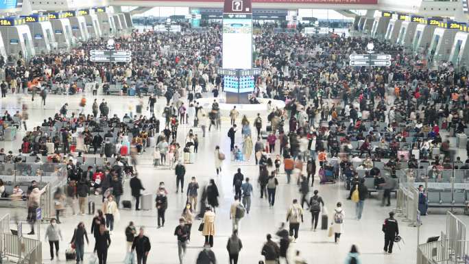 杭州火车东站候车室内人流延时摄影