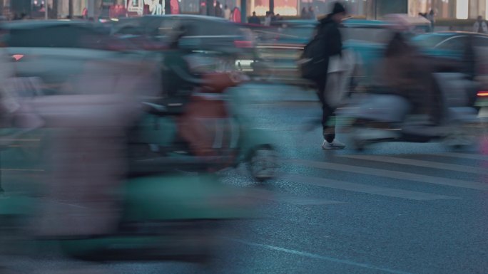 【4K】城市生活脚步车流穿梭慢门实拍