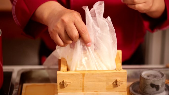 【镜头合集】手工豆腐做豆腐磨豆腐古法压1