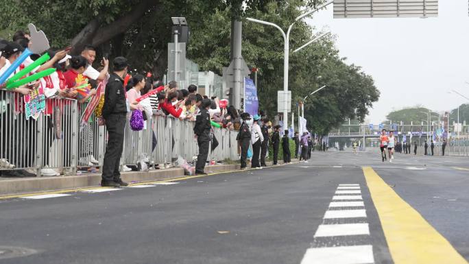 跑步马拉松积极奋斗