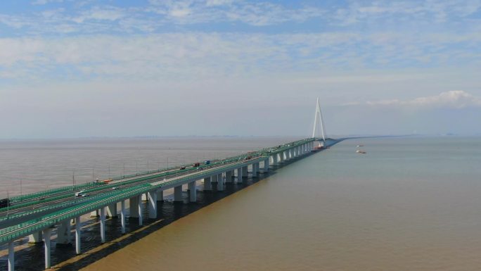 宁波慈溪杭州湾跨海大桥海天一洲航拍