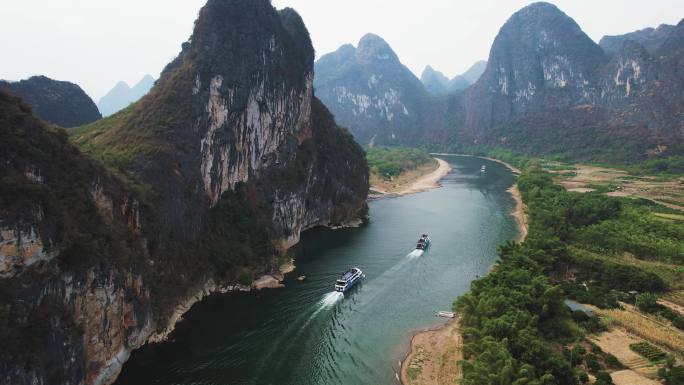 桂林山水 漓江风光 游船 喀斯特地貌航拍