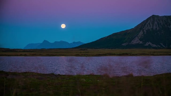 罗弗登群岛挪威的月光北极景观