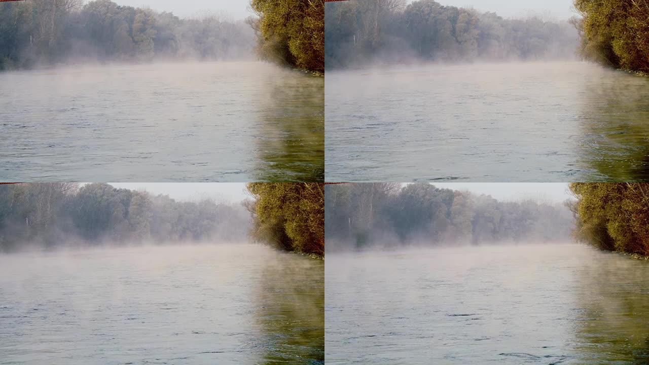 WS拍摄的薄雾在河上爬行