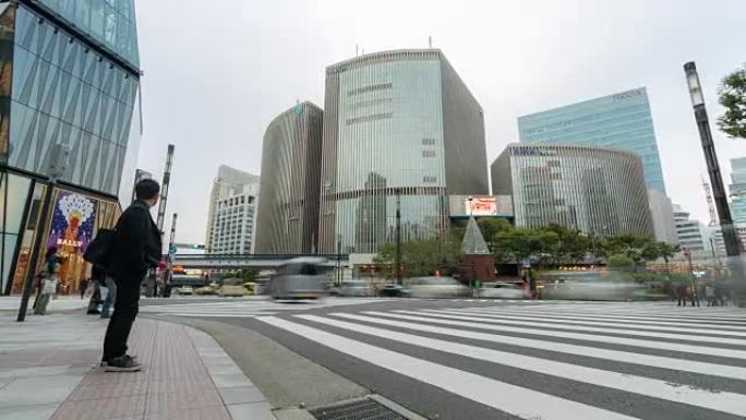 延时: 行人在银座穿越日本东京