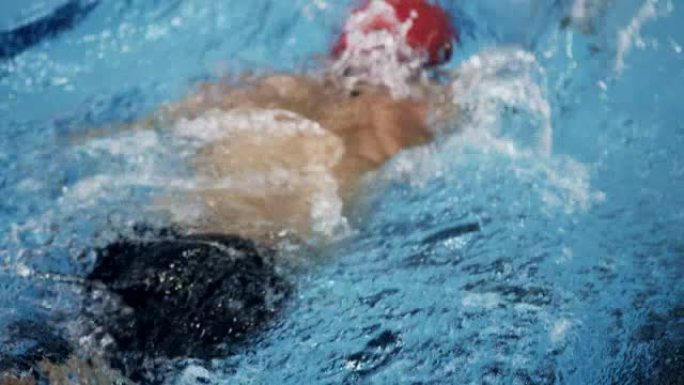 水中运动员特写实拍外国人