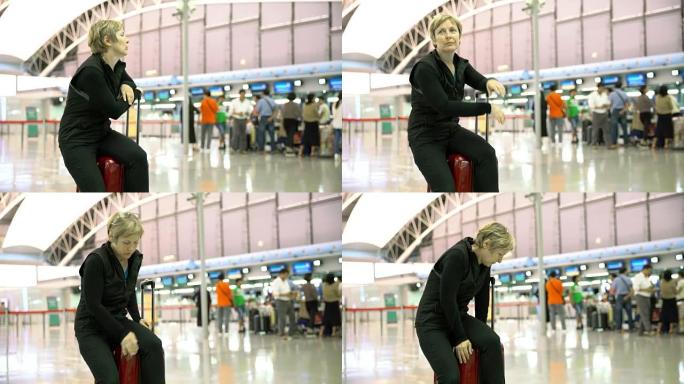 无聊的女士在机场无聊的女士在机场飞机候机