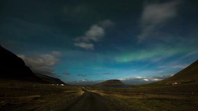 时差：冰岛的北极光