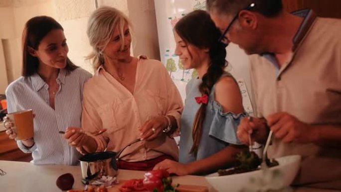 家人拜访祖父母，一起烹饪健康餐