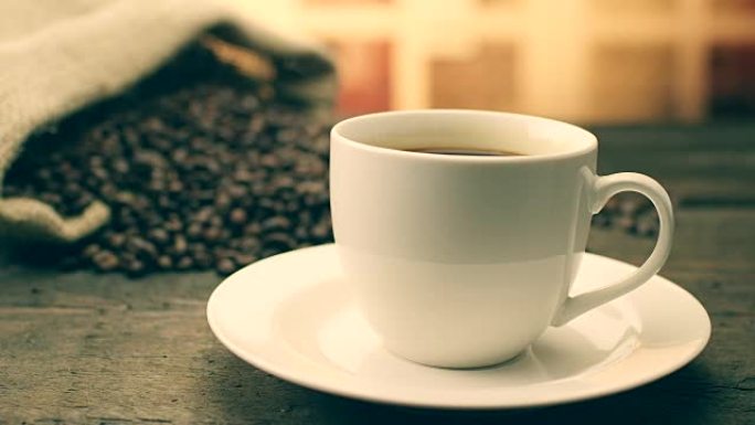 一杯咖啡黑咖啡烘焙广告