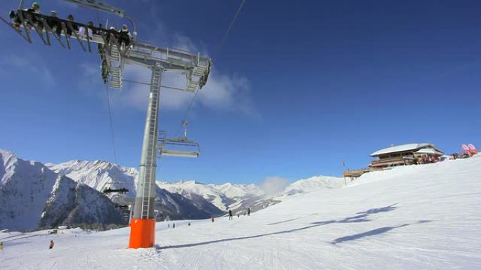 滑雪场滑雪滑冰雪运动冬天体育