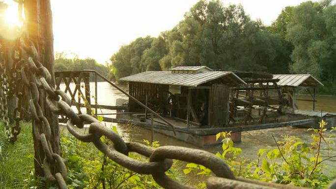 HD DOLLY：穆尔河上的传统水车
