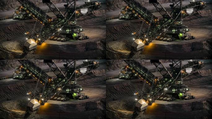 褐煤挖掘机大型挖机矿产开采夜晚工作生产