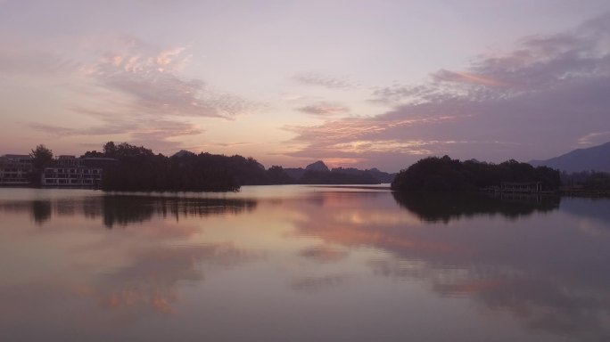 航拍美丽夕阳下的湖泊多组镜头