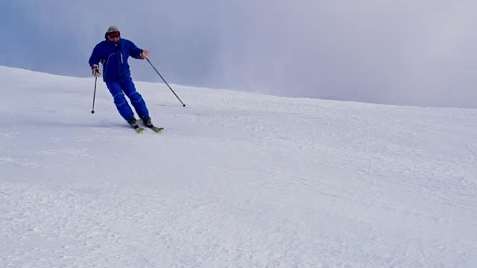 潘曼滑雪下坡雪场极限运动大雪