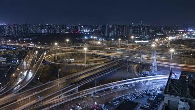 丽泽大桥北京夜间繁忙立交桥的T/L WS HA PAN鸟瞰图