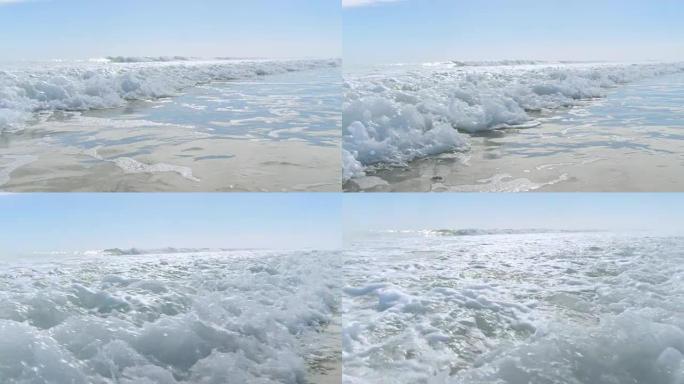 海浪涌向海岸4k