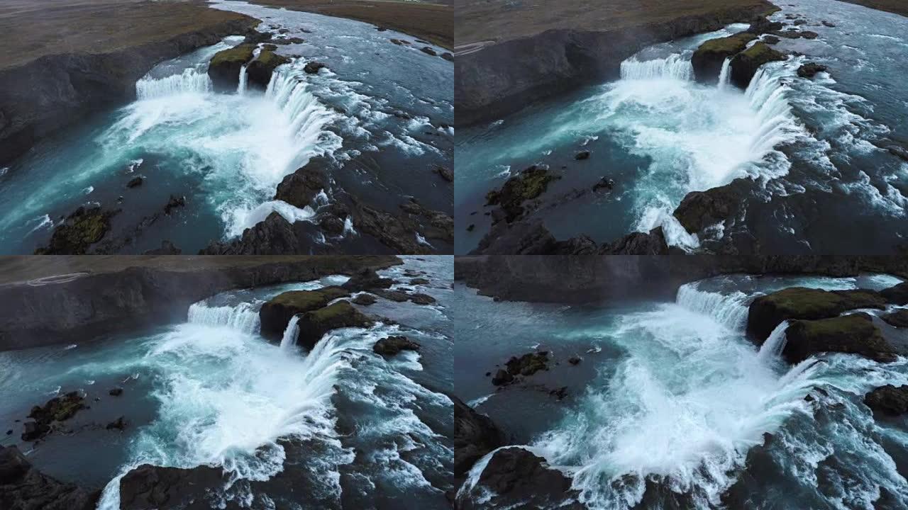 空中: 冰岛，戈达福斯瀑布