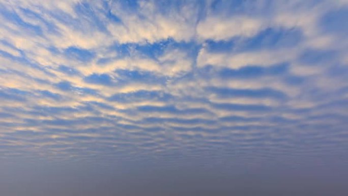 天空的时光倒流云层飘动蓝色天