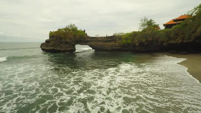 巴厘岛巴图波隆神庙