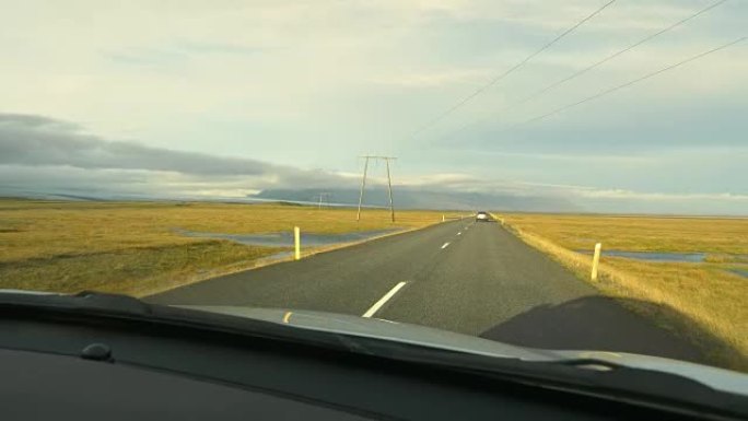 POV驾车穿越冰岛乡村