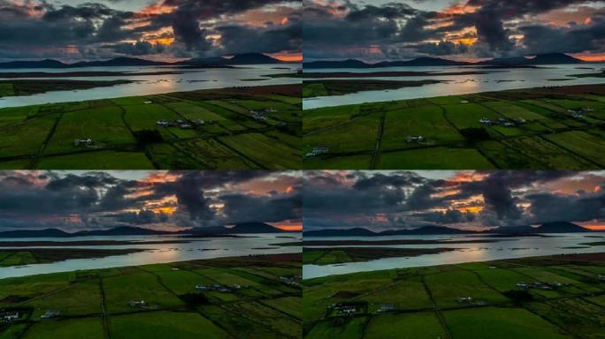日落时爱尔兰拼凑景观的空中