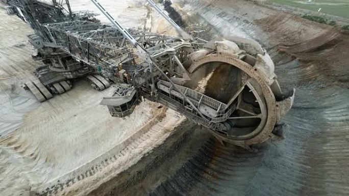煤矿斗轮挖掘机的巨型挖掘轮