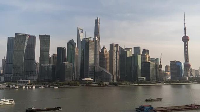 中国上海/上海市中心的T/L TU高视角