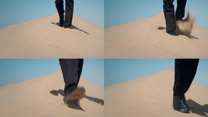 沙漠商人沙漠走路脚步特写皮鞋