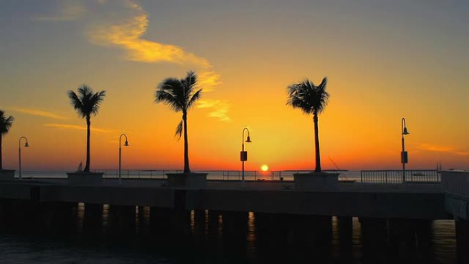 高清延时: 日落时的佛罗里达海滩