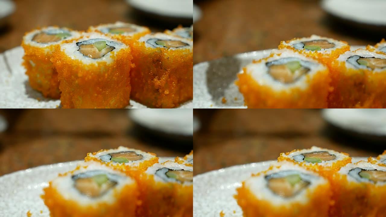 加州卷寿司日本料理特写，4K(UHD)