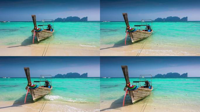 泰国海滩的长尾船