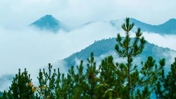 山上的雾山脉延时大山云海自然景观